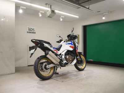 Honda CRF1100L Africa Twin 2025