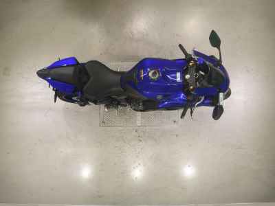 Yamaha YZF-R7 2023