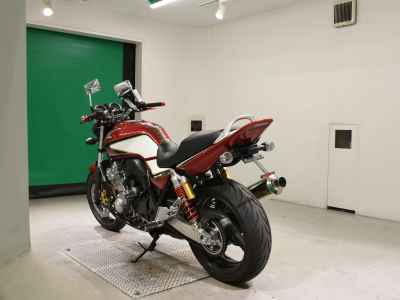 Honda CB400SFV 2012