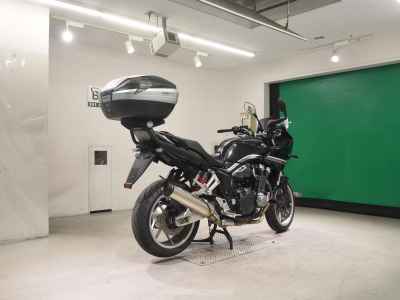 Honda CB1300 Super Boldor 2019