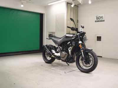 Husqvarna Svartpilen 401 2021