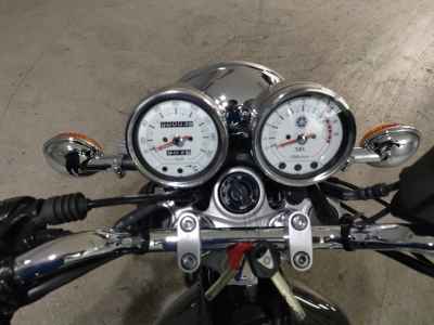 Yamaha SR400 2021