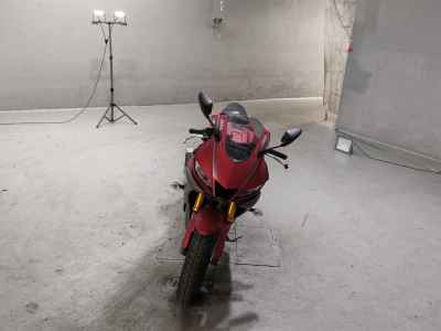 Yamaha YZF-R25
