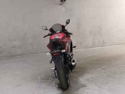 Yamaha YZF-R25