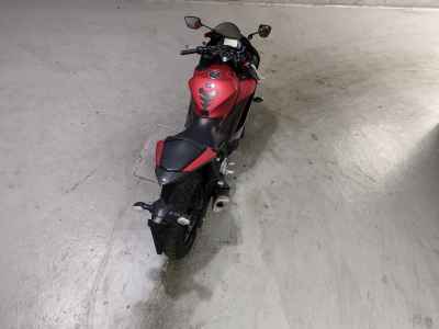 Yamaha YZF-R25
