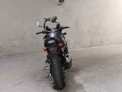 Suzuki GSR750 2016