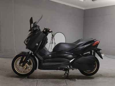 Yamaha XMAX 250