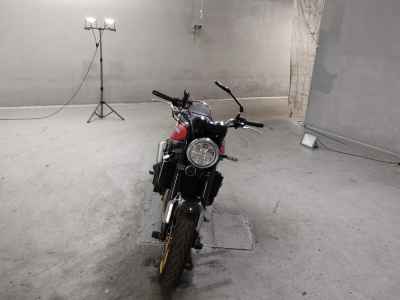 Kawasaki Z900RS 2023