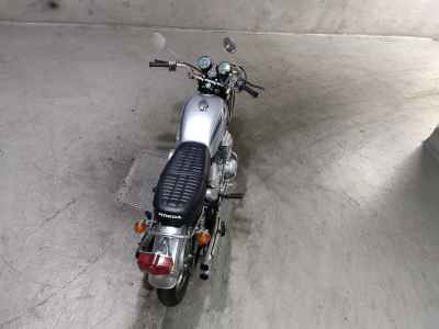 Honda CB750F 2023