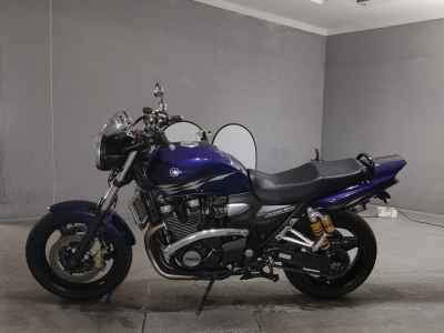 Yamaha XJR1300 2010