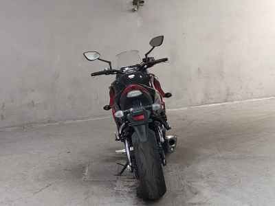Suzuki GSX-S1000F 2015