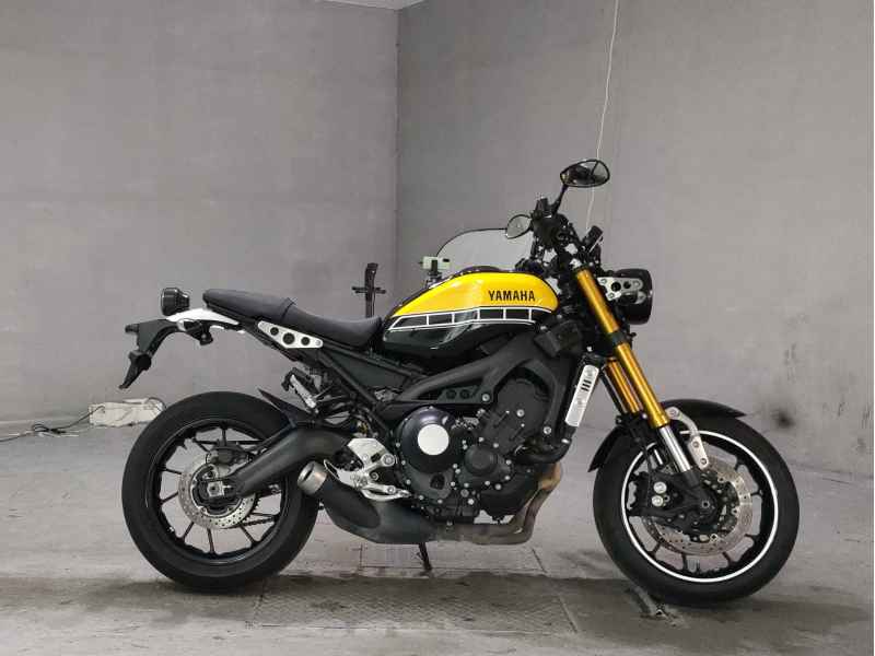 Yamaha XSR900 2016