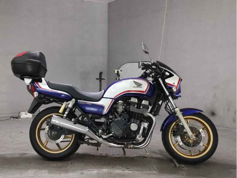 Honda CB750 2006