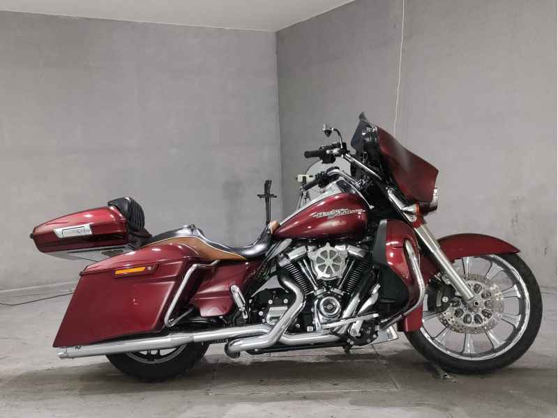 Harley-Davidson FLHXS1750 2017