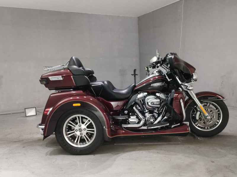 Harley-Davidson FLHTCUTG1690 Trike 2015