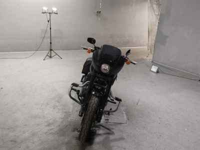 Harley-Davidson FXLRS1870 2019
