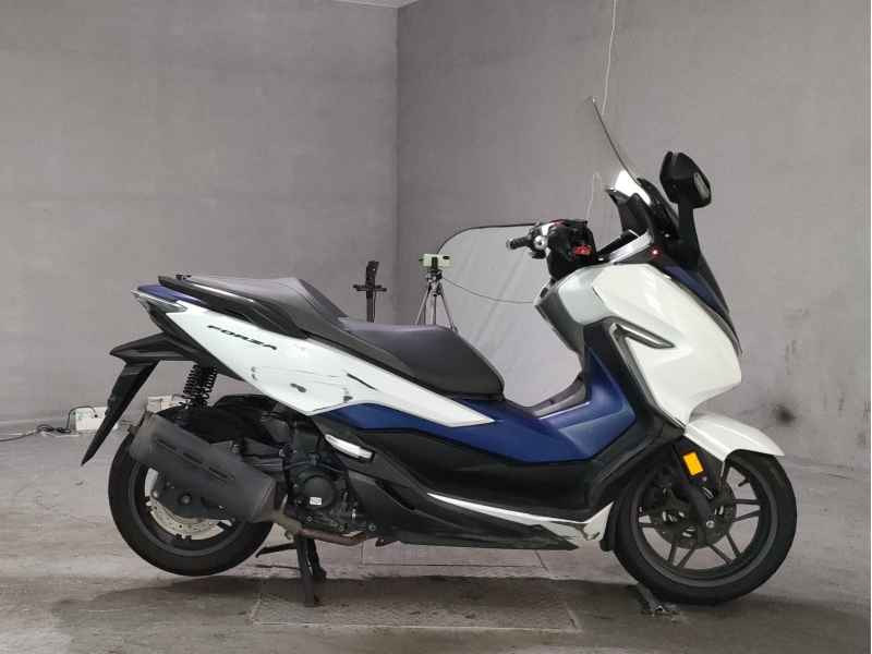 Honda Forza 2018