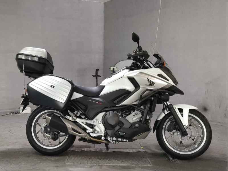 Honda NC750X DCT 2017