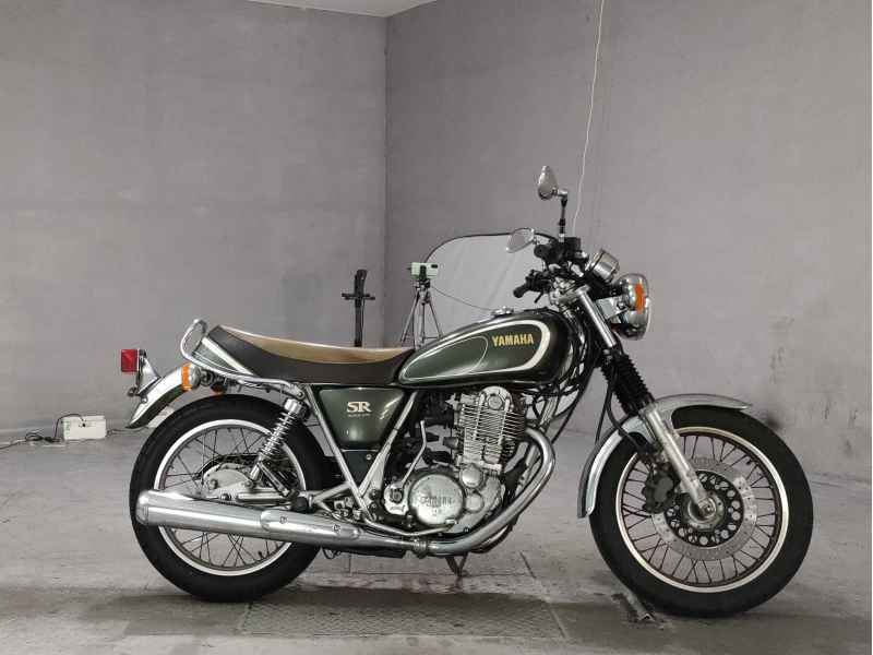 Yamaha SR400 2013