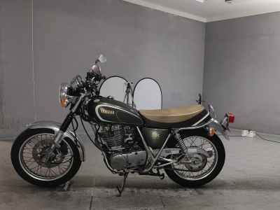 Yamaha SR400 2013