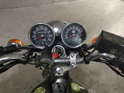 Yamaha SR400 2013