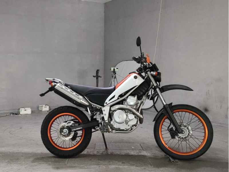 Yamaha Tricker 2018
