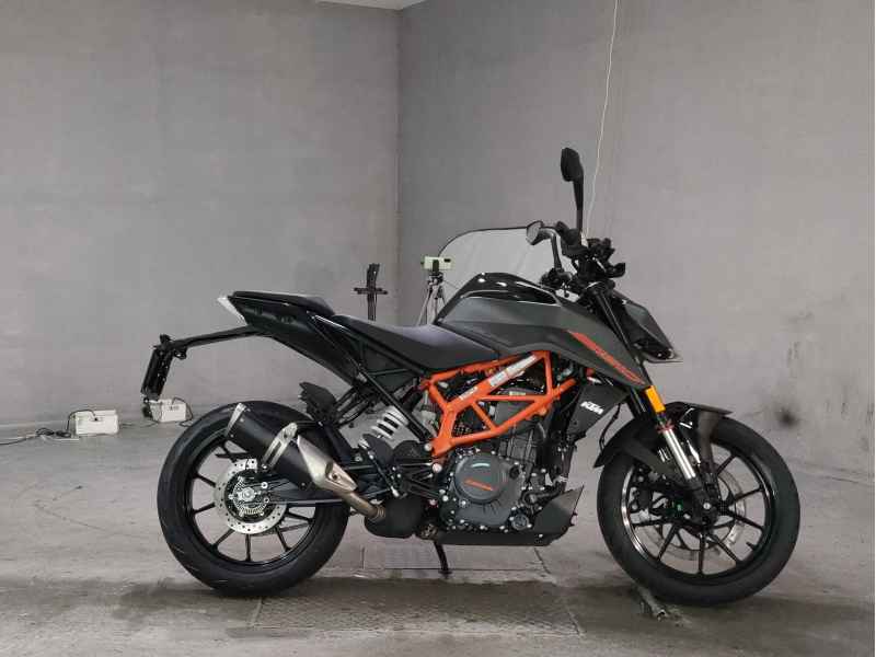 KTM 390 Duke 2023