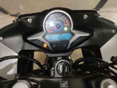 Honda CBR250R 2011