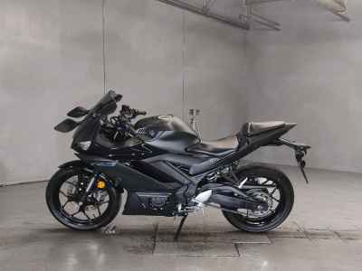 Yamaha YZF-R3 2024