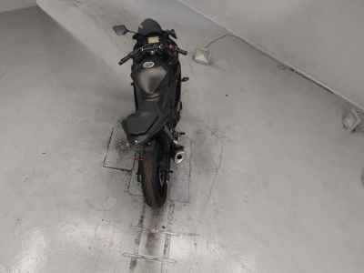 Yamaha YZF-R25 2021