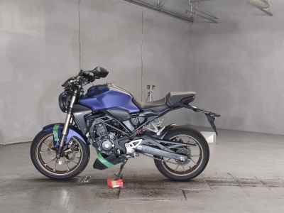Honda CB250R