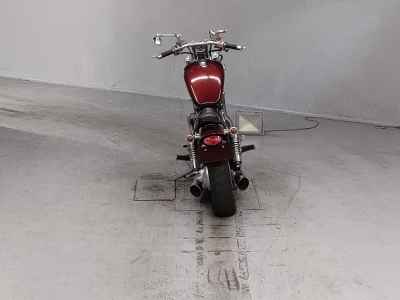 Suzuki Intruder 400