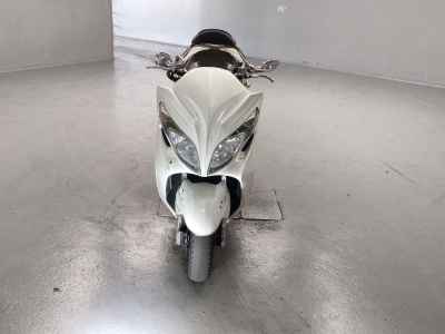 Suzuki Skywave 250S