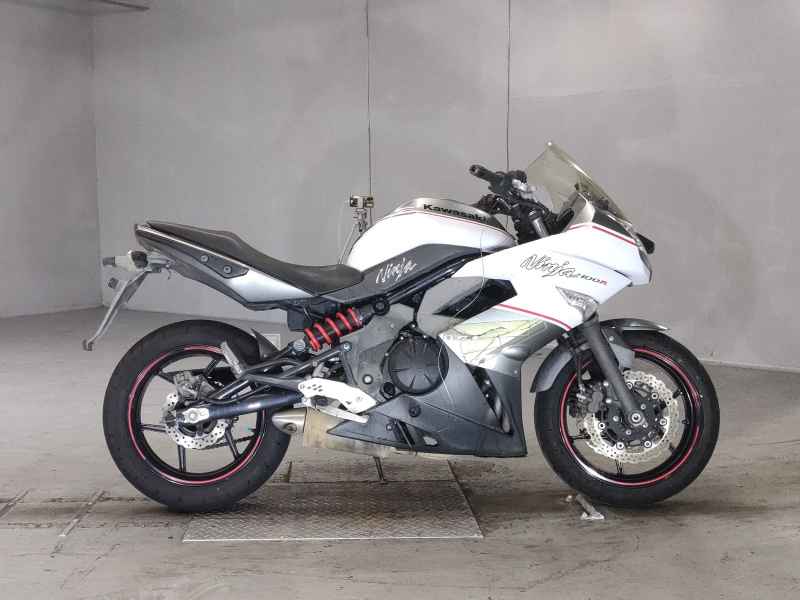 Kawasaki Ninja 400R 2013