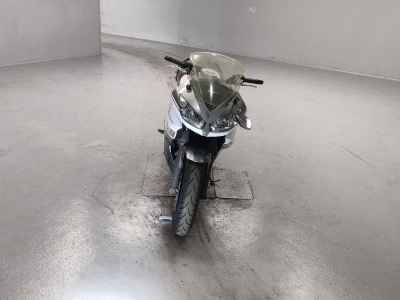Kawasaki Ninja 400R 2013