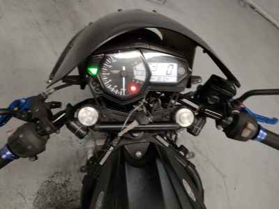 Yamaha YZF-R25 2016