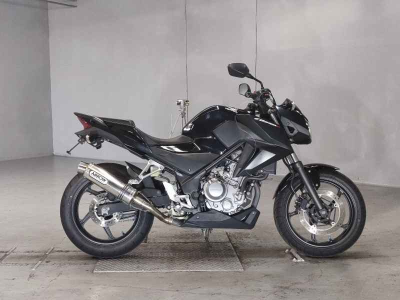 Honda CB250F 2015