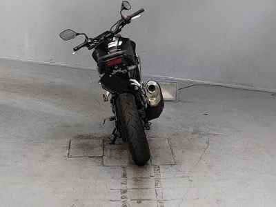 Honda CB250R 2019