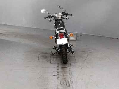 Yamaha SR400 2021