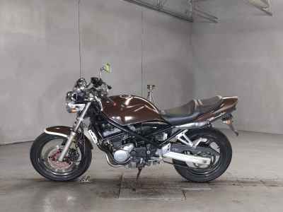 Suzuki Bandit 250V