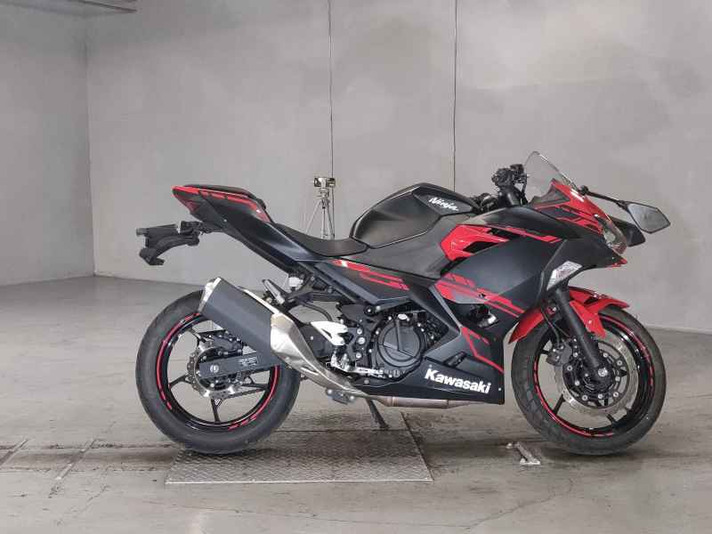 Kawasaki Ninja 250 2018