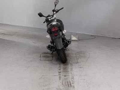 Suzuki GSR250