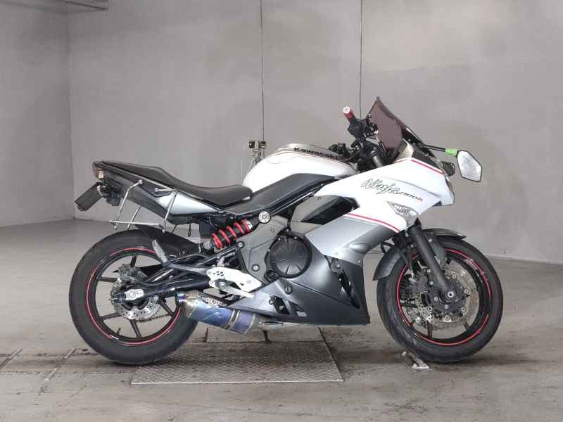 Kawasaki Ninja 400R 2013