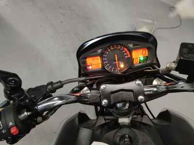 Suzuki GSR400 2009
