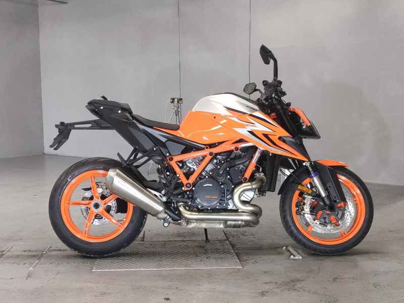 KTM 1290 Super Duke R 2022