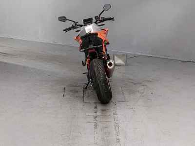 KTM 1290 Super Duke R 2022