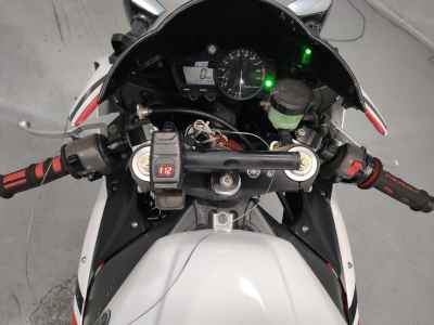Yamaha YZF-R1