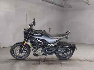 Husqvarna Svartpilen 401 2022