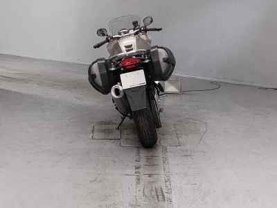 BMW F800ST 2010