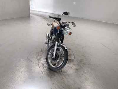 Yamaha SR400 2021